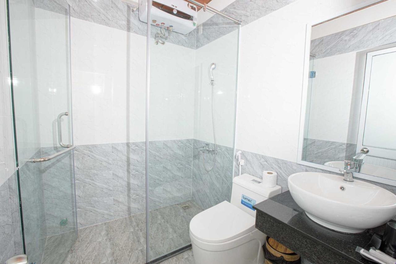 Pao Hotel Hue Bagian luar foto