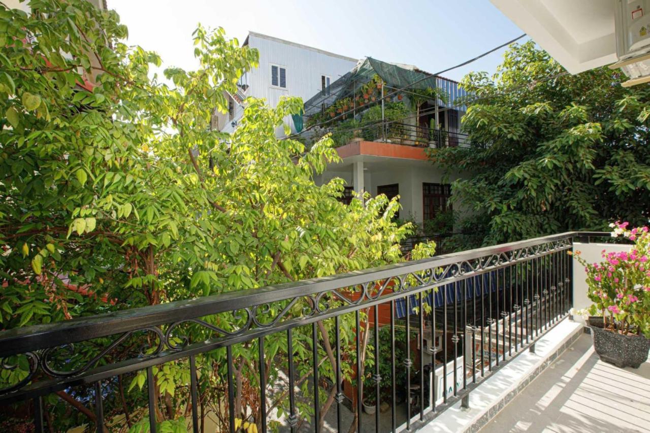Pao Hotel Hue Bagian luar foto